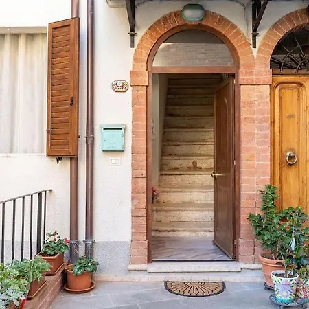 L'angolo Fiorito Casa vacanze *