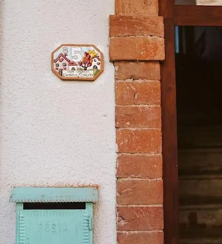 Ferienhaus L'angolo Fiorito Bettolle